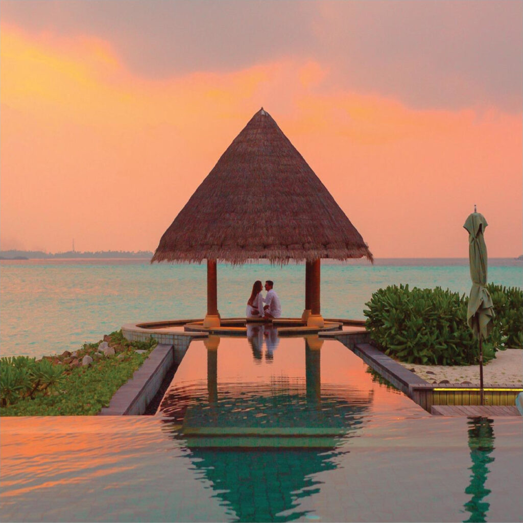 Honeymoon square